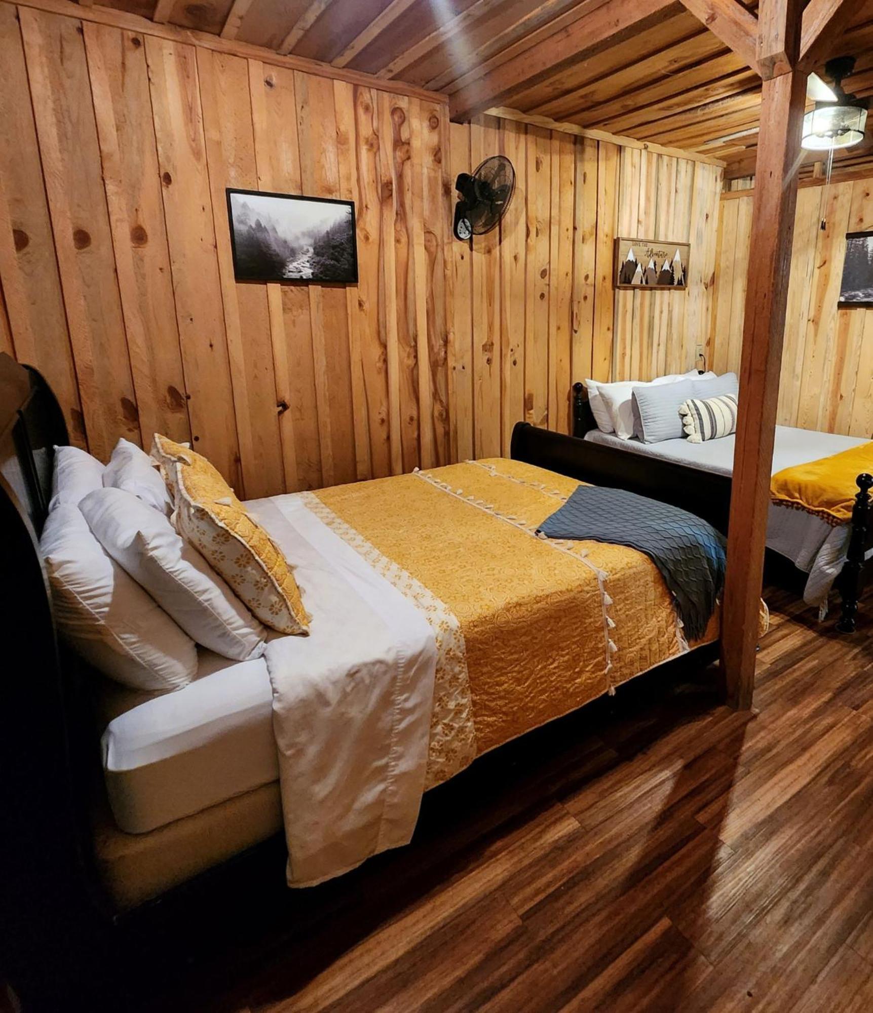 Unique Country Cabin Meets Farmhouse Modern!!! Mena Buitenkant foto