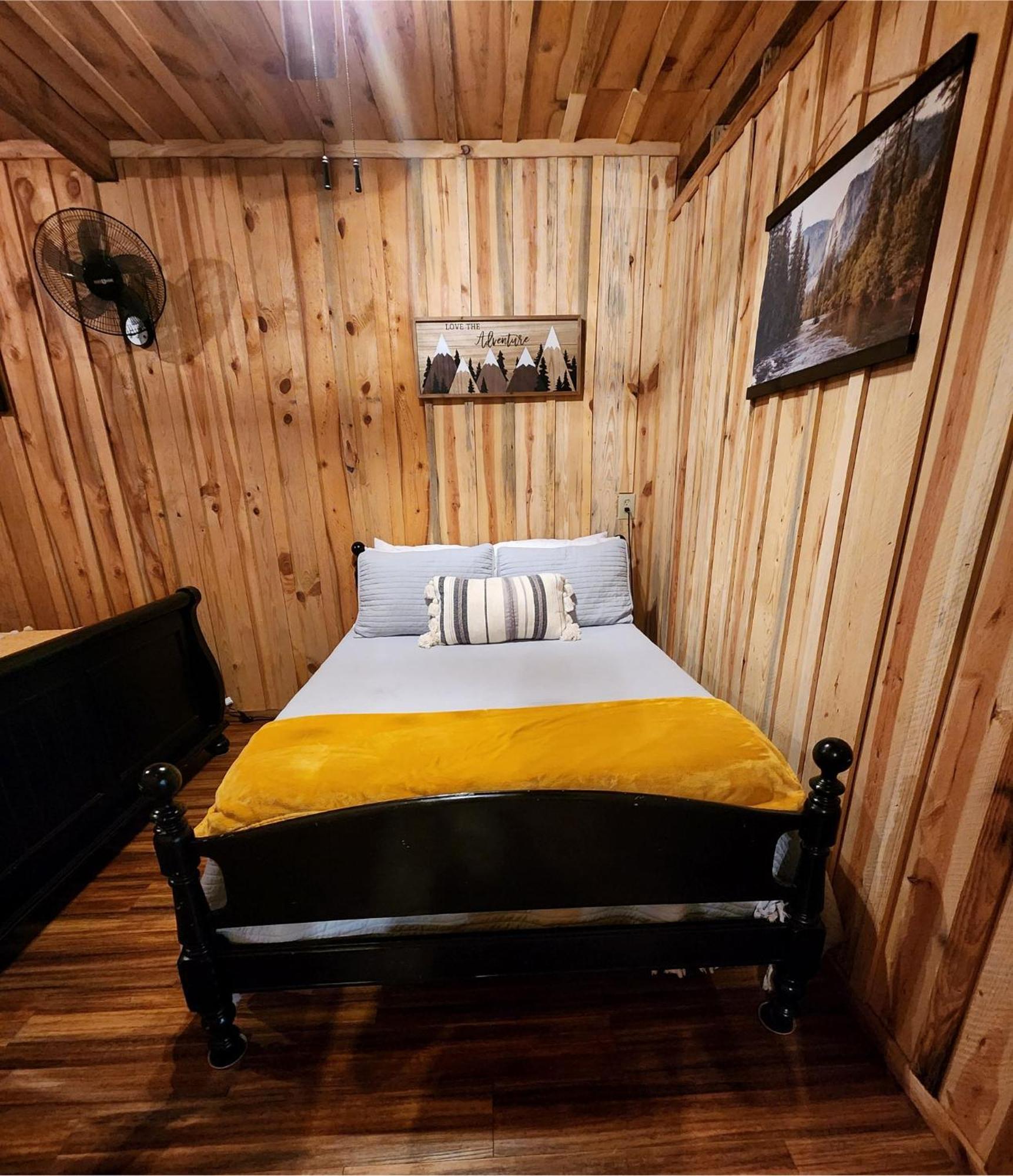 Unique Country Cabin Meets Farmhouse Modern!!! Mena Buitenkant foto