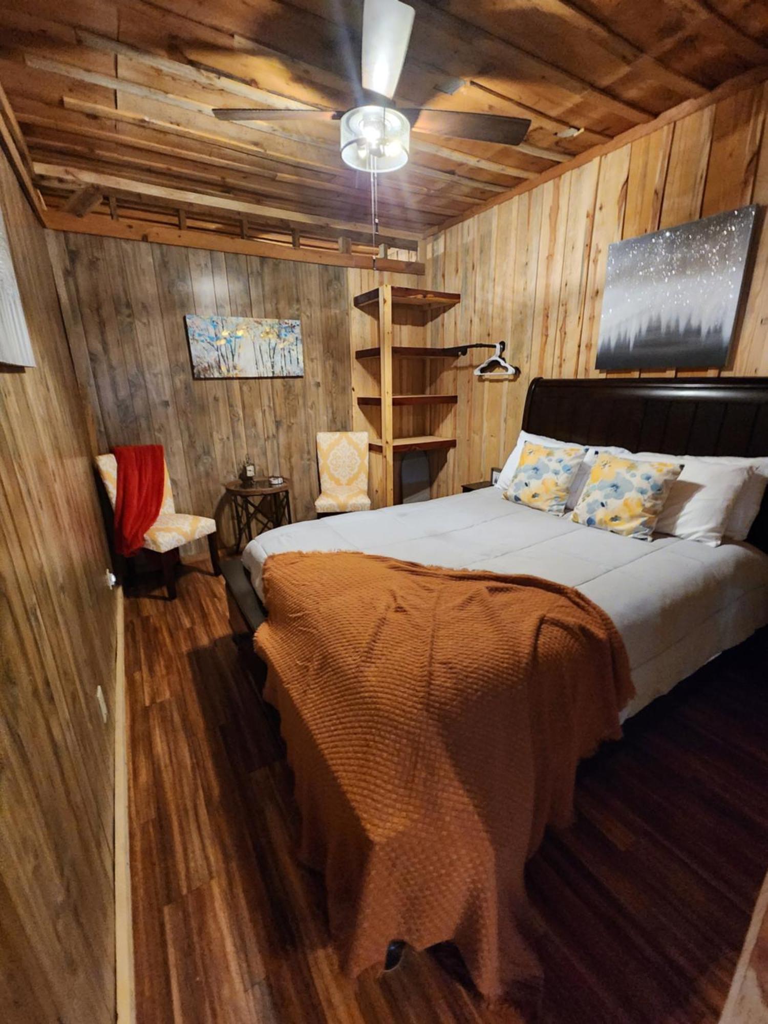 Unique Country Cabin Meets Farmhouse Modern!!! Mena Buitenkant foto