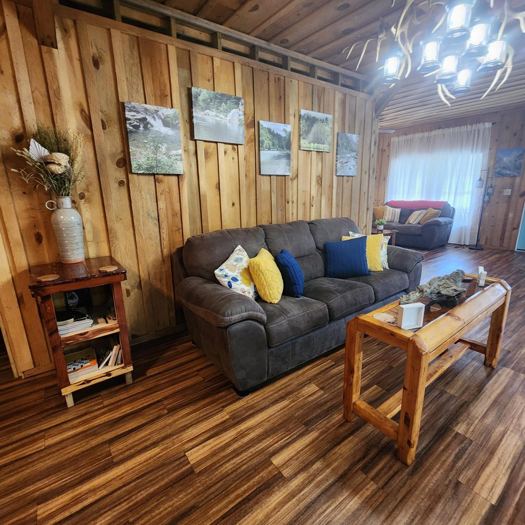 Unique Country Cabin Meets Farmhouse Modern!!! Mena Buitenkant foto